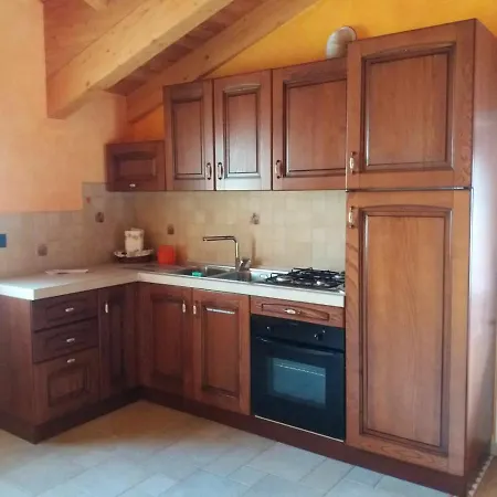 Charming In With Mountain View Апартаменты *