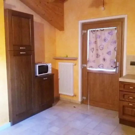 Charming In With Mountain View Апартаменты